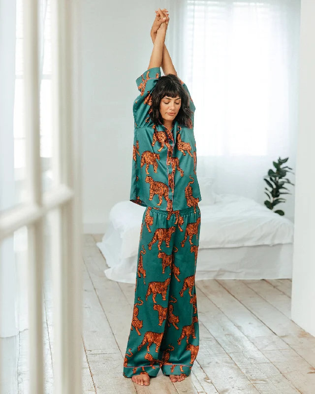 Satin Tiger Print Long Pyjama Set